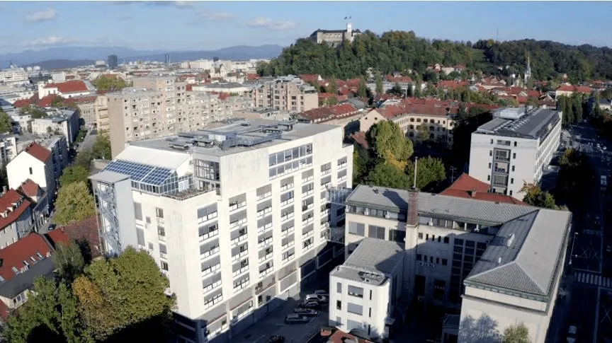 ODPRTA FAKULTETA